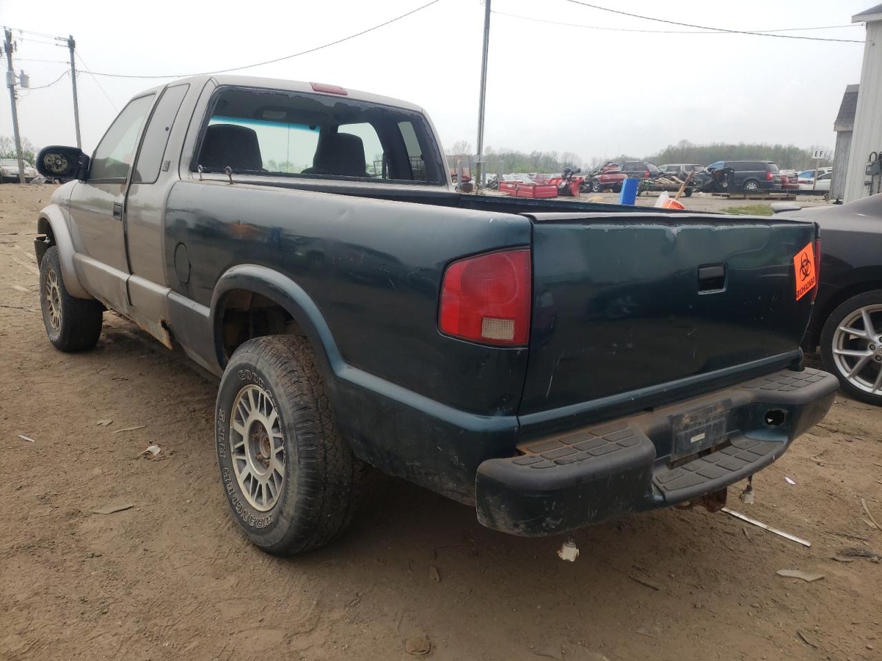 Photo 3 from auction – 2001 GMC SONOMA with VIN 1GTCT19W618237449