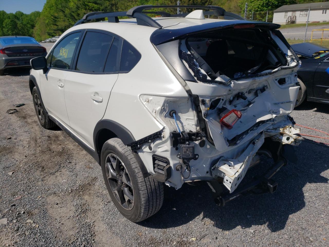 Photo 3 from auction – 2019 SUBARU CROSSTREK with VIN JF2GTAEC3KH317890