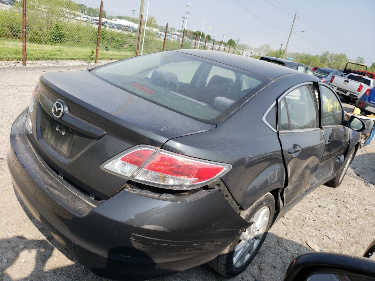 Photo 4 from auction – 2012 MAZDA 6 I with VIN 1YVHZ8DH1C5M14784