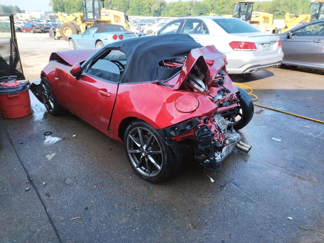 Photo 3 from auction – 2016 MAZDA MX-5 MIATA with VIN JM1NDAD75G0101066