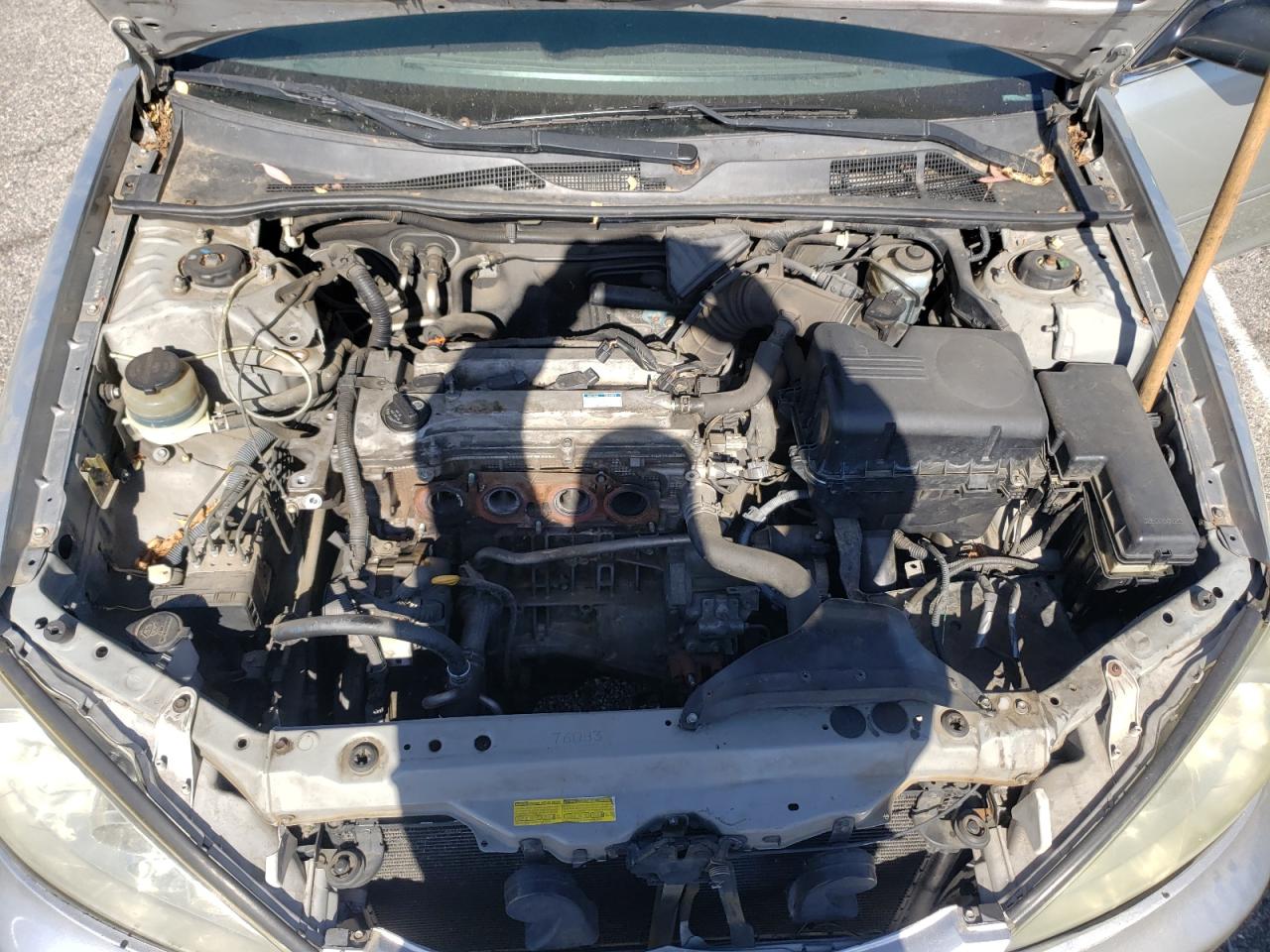 Photo 7 from auction – 2005 TOYOTA CAMRY LE with VIN JTDBE32K953001356