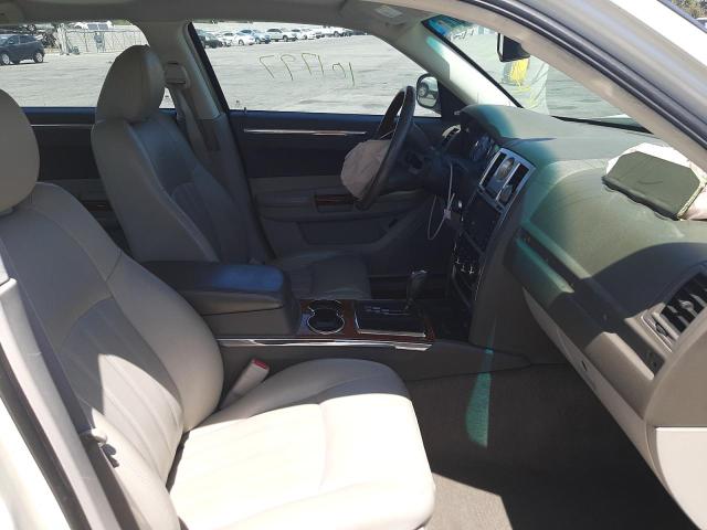 Photo 5 from auction – 2009 CHRYSLER 300C with VIN 2C3KA63T09H529203