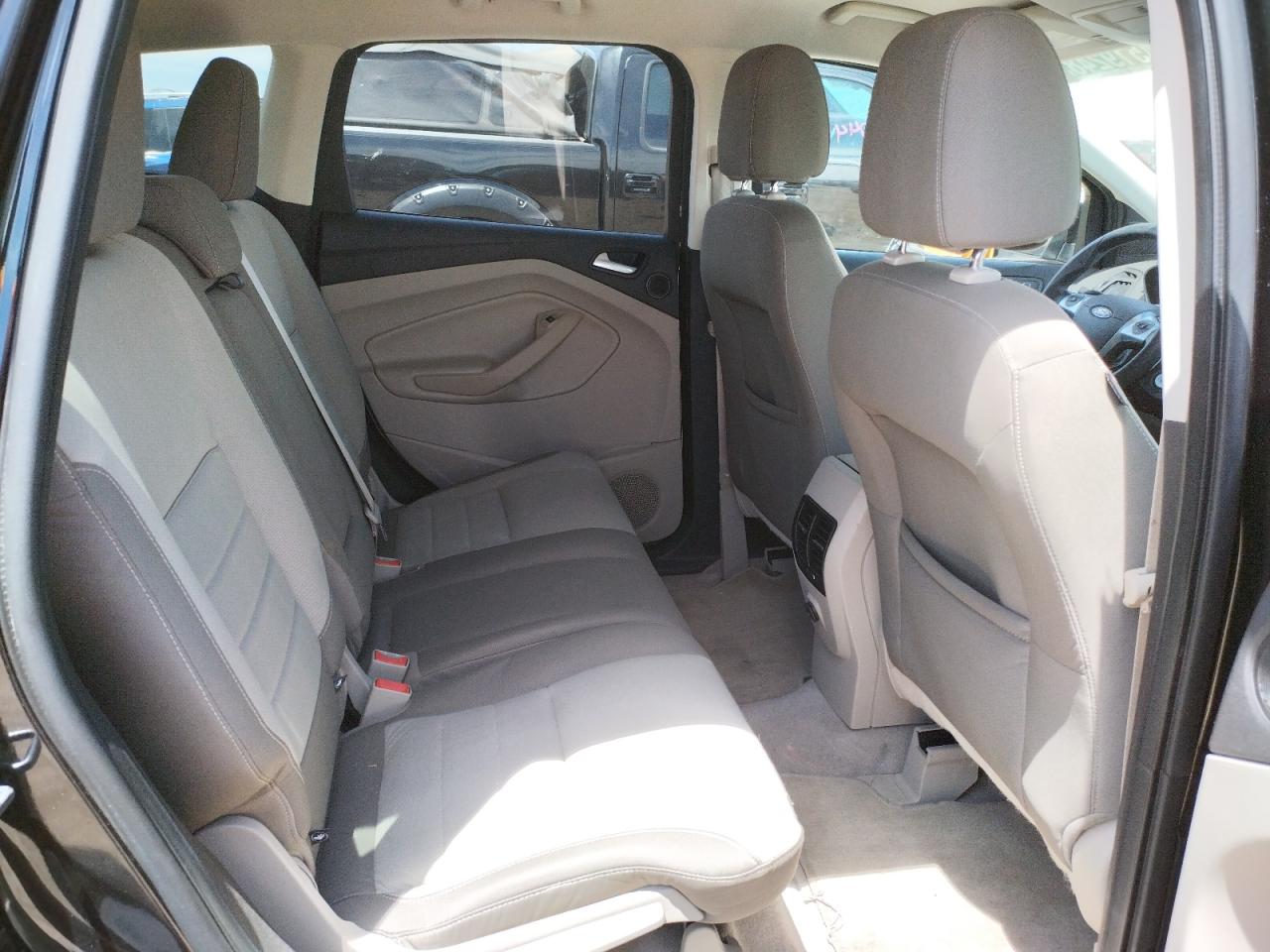 Photo 6 from auction – 2013 FORD ESCAPE SE with VIN 1FMCU0GX7DUC93829