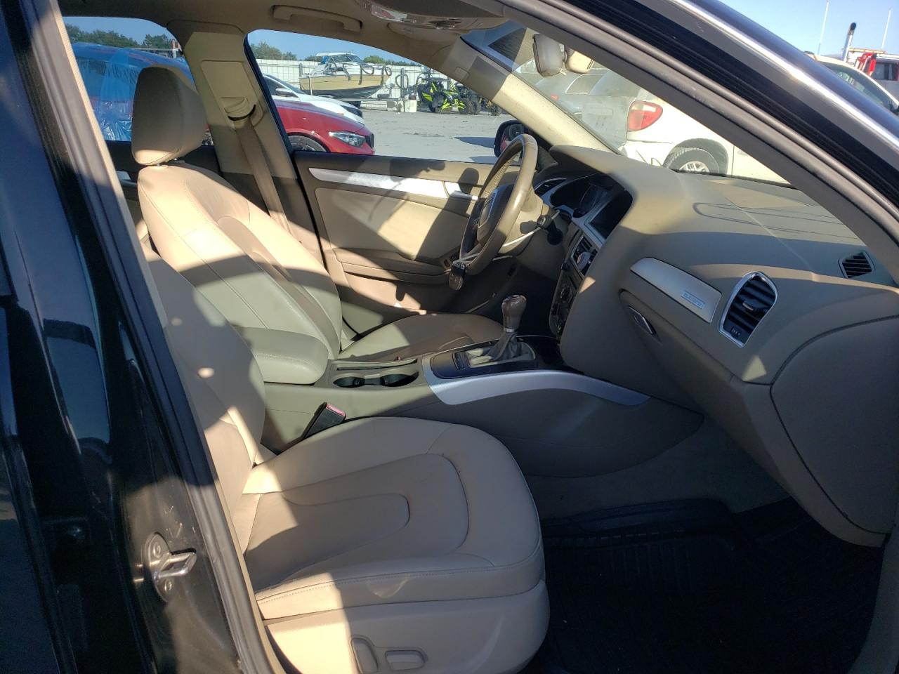 Photo 5 from auction – 2010 AUDI A4 PREMIUM with VIN WAUHFAFL3AN017997