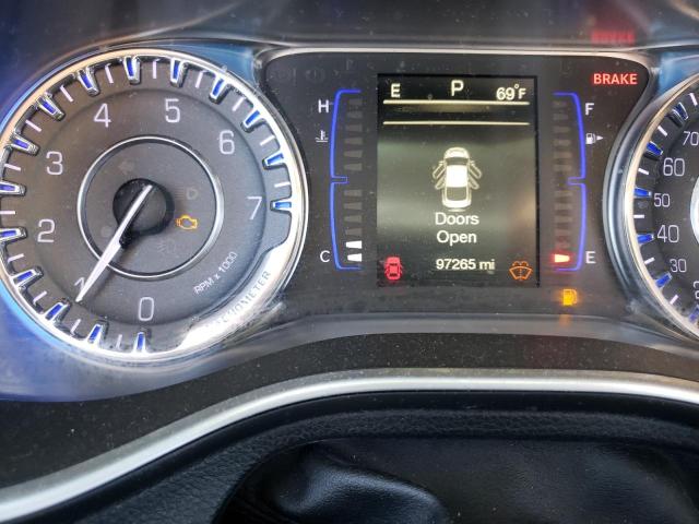 Photo 8 from auction – 2016 CHRYSLER 200 LIMITE with VIN 1C3CCCAB5GN171298