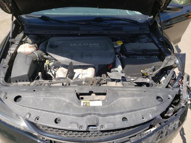 Photo 7 from auction – 2016 CHRYSLER 200 S with VIN 1C3CCCBB2GN117603