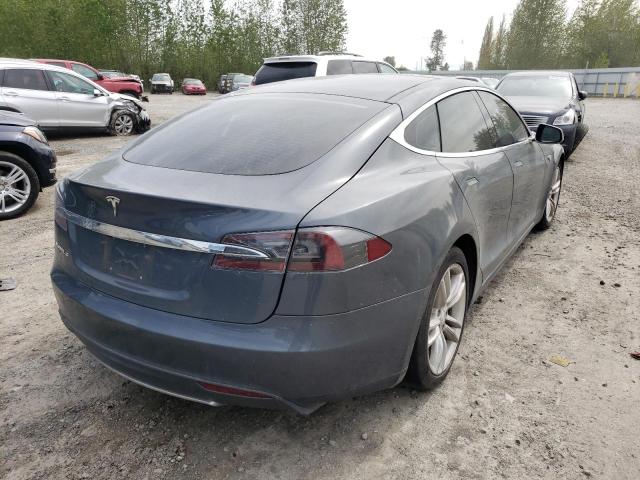 Photo 4 from auction – 2013 TESLA MODEL S with VIN 5YJSA1AC8DFP10646