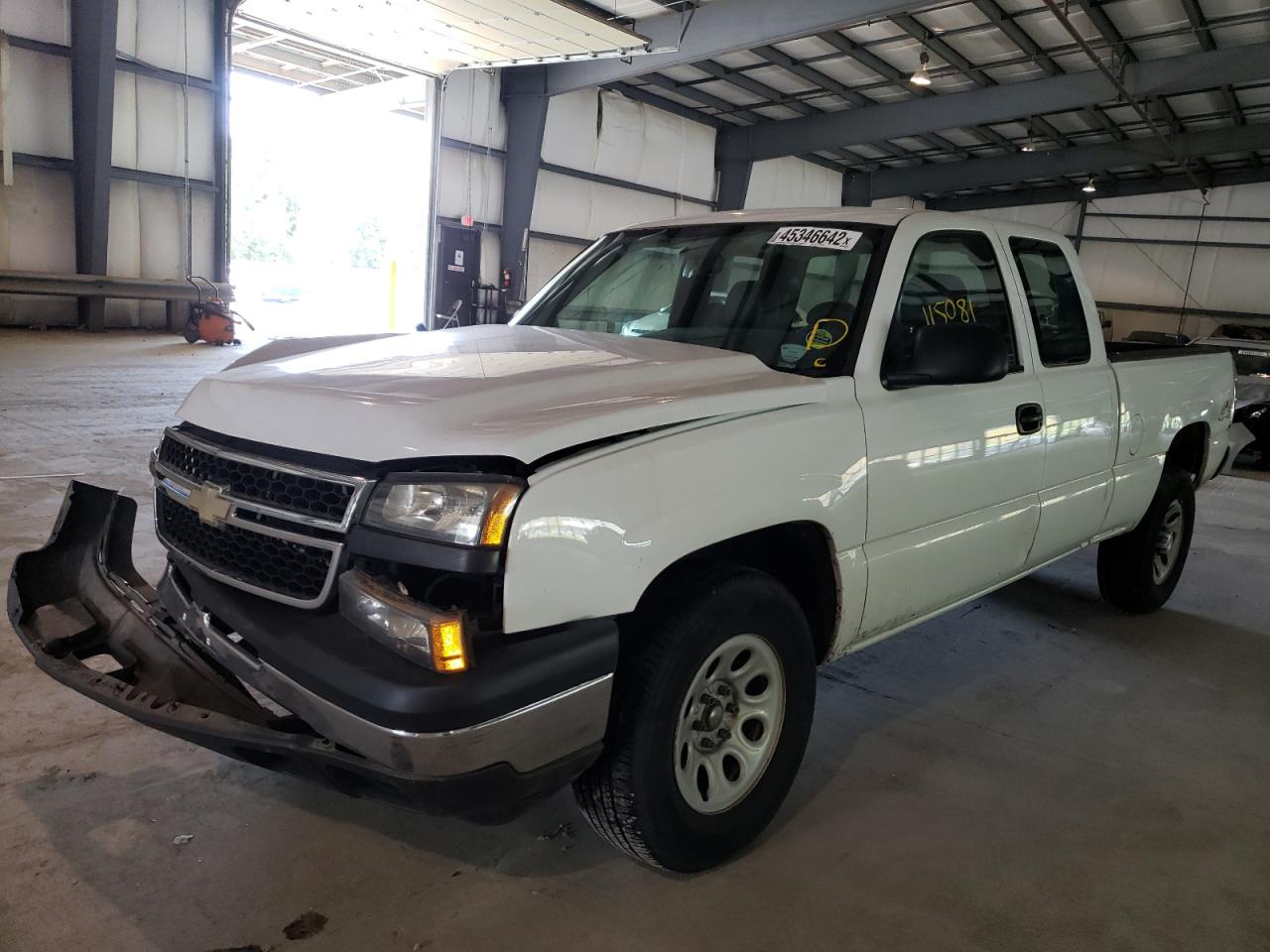 Photo 2 from auction – 2006 CHEVROLET SILVERADO with VIN 2GCEK19V561330668