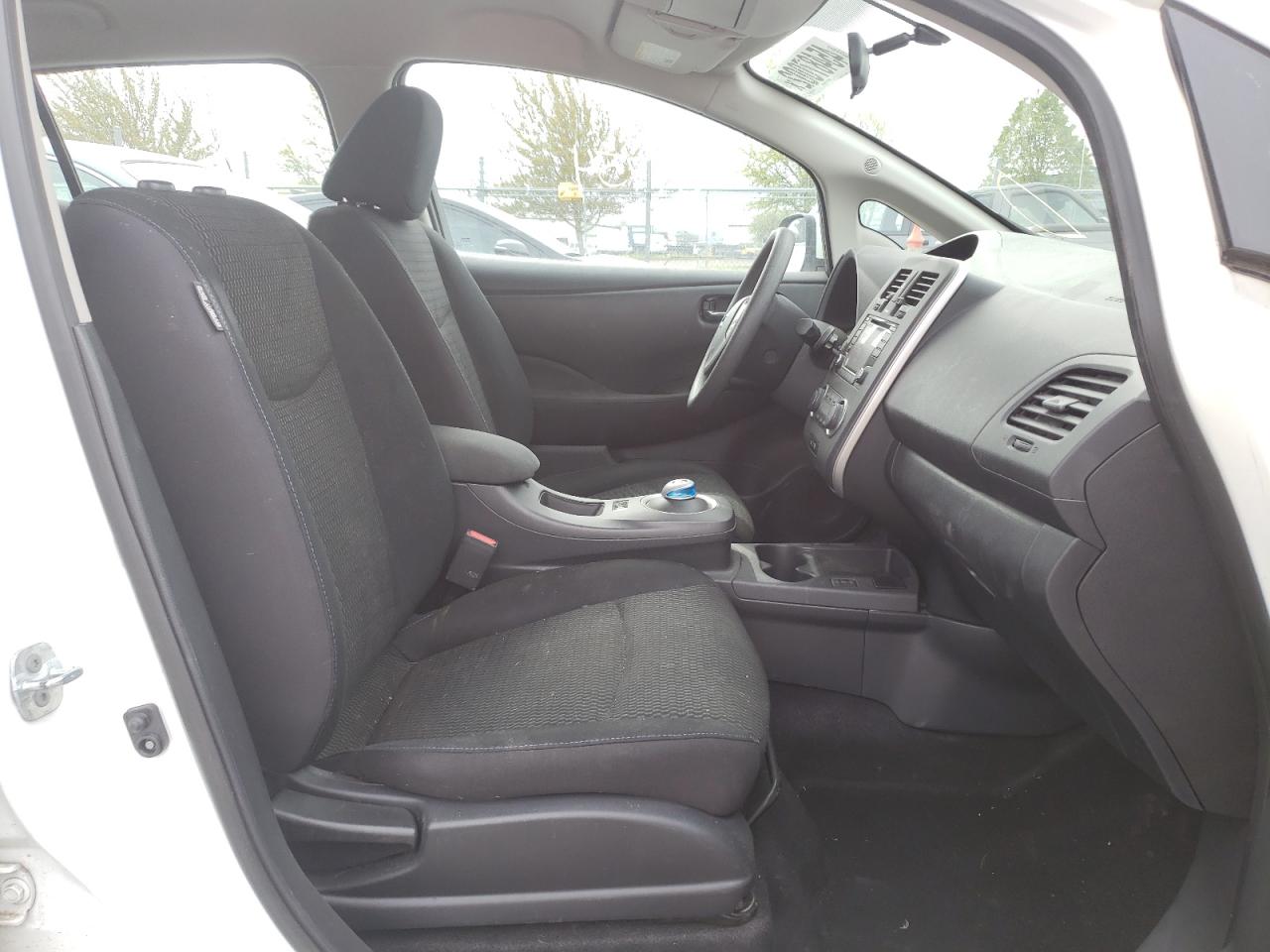 Photo 5 from auction – 2017 NISSAN LEAF S with VIN 1N4BZ0CP0HC304548