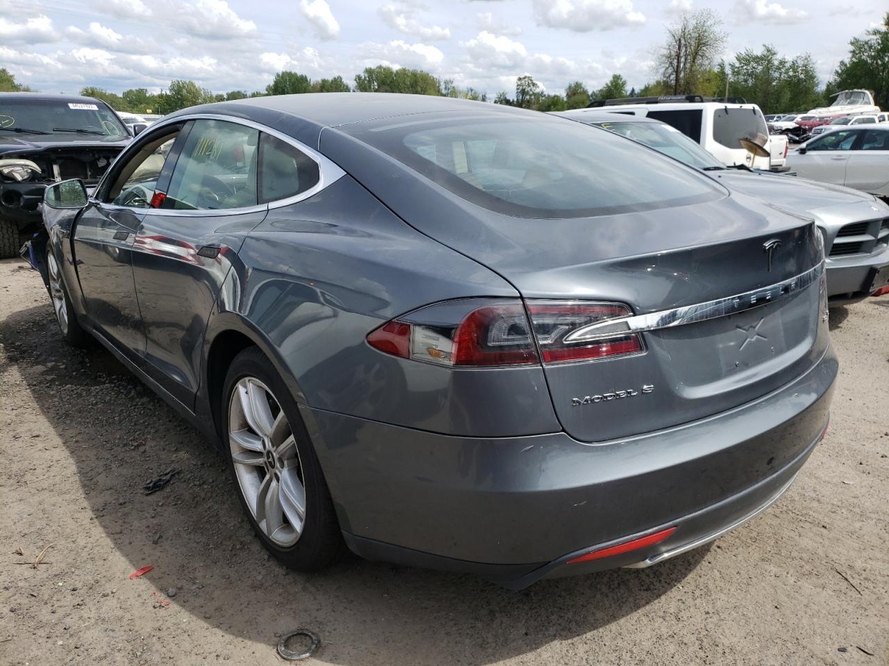 Photo 3 from auction – 2012 TESLA MODEL S with VIN 5YJSA1CN0CFP01596