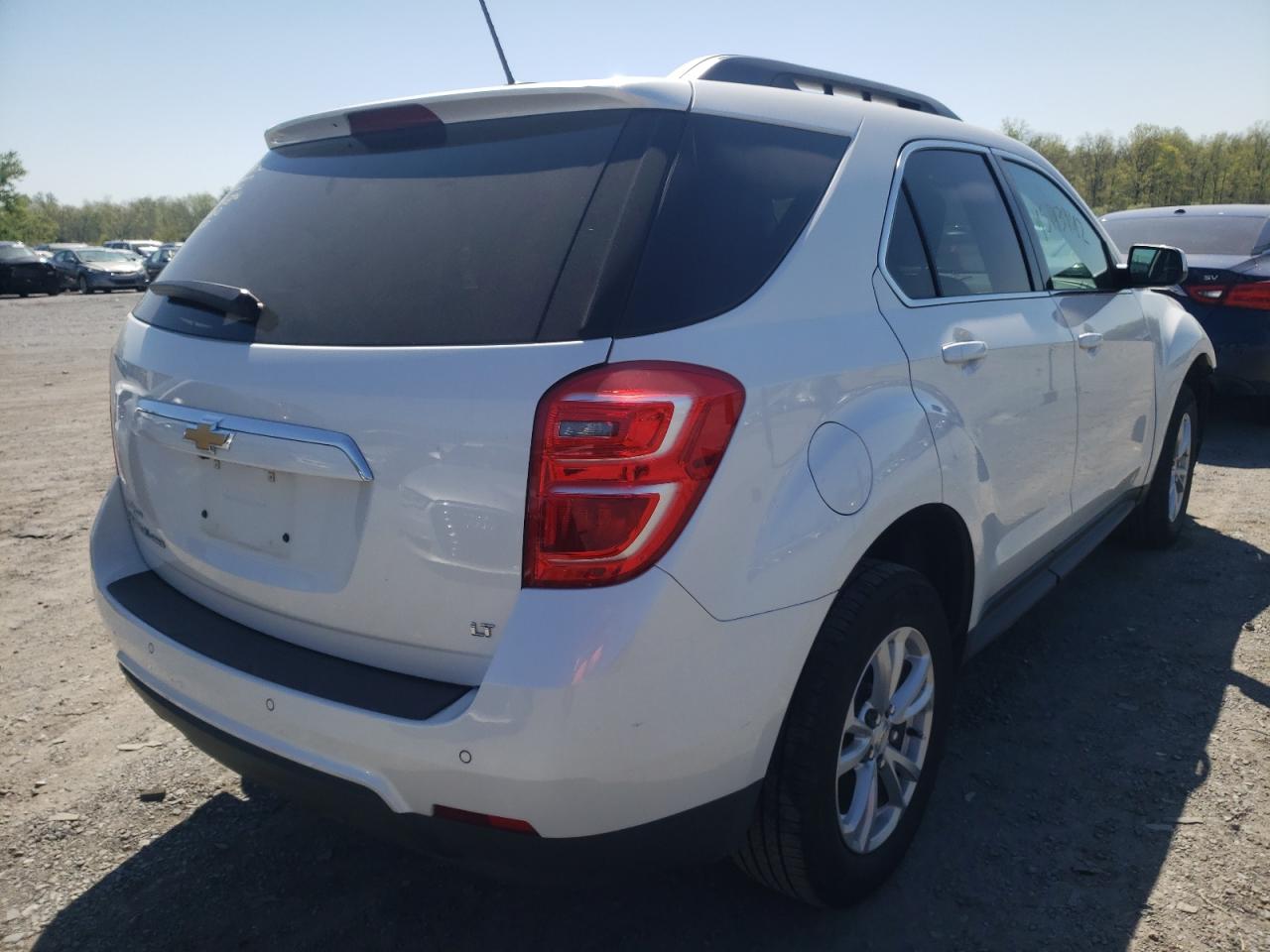Photo 4 from auction – 2017 CHEVROLET EQUINOX LT with VIN 2GNFLFEK0H6154622