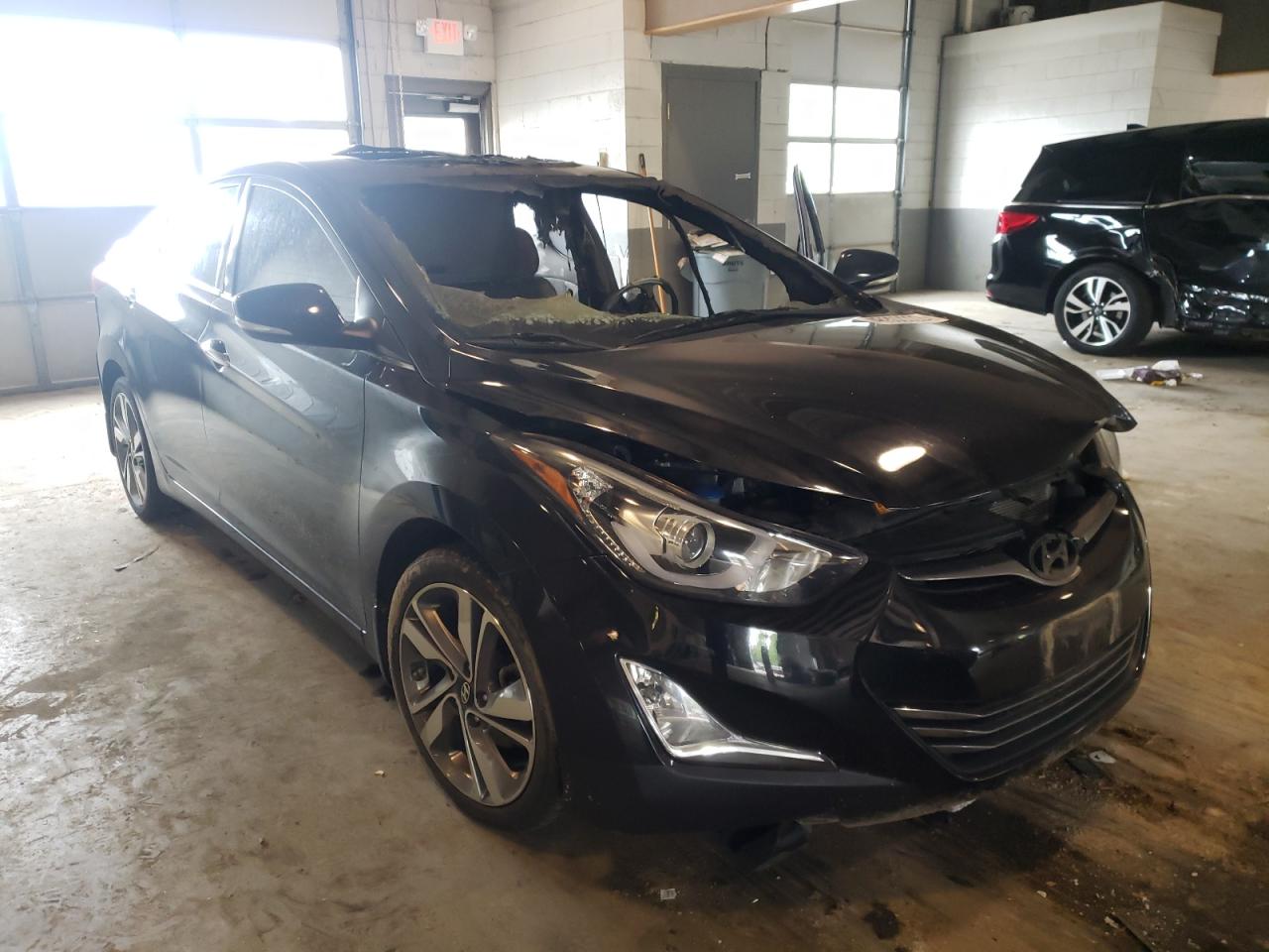 HYUNDAI ELANTRA SE 2016 with VIN 5NPDH4AE8GH796893 - Photo from auction