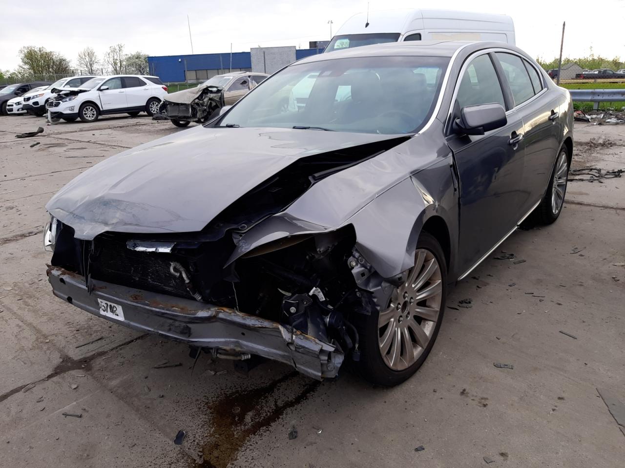 Photo 2 from auction – 2011 LINCOLN MKS with VIN 1LNHL9FT0BG610812