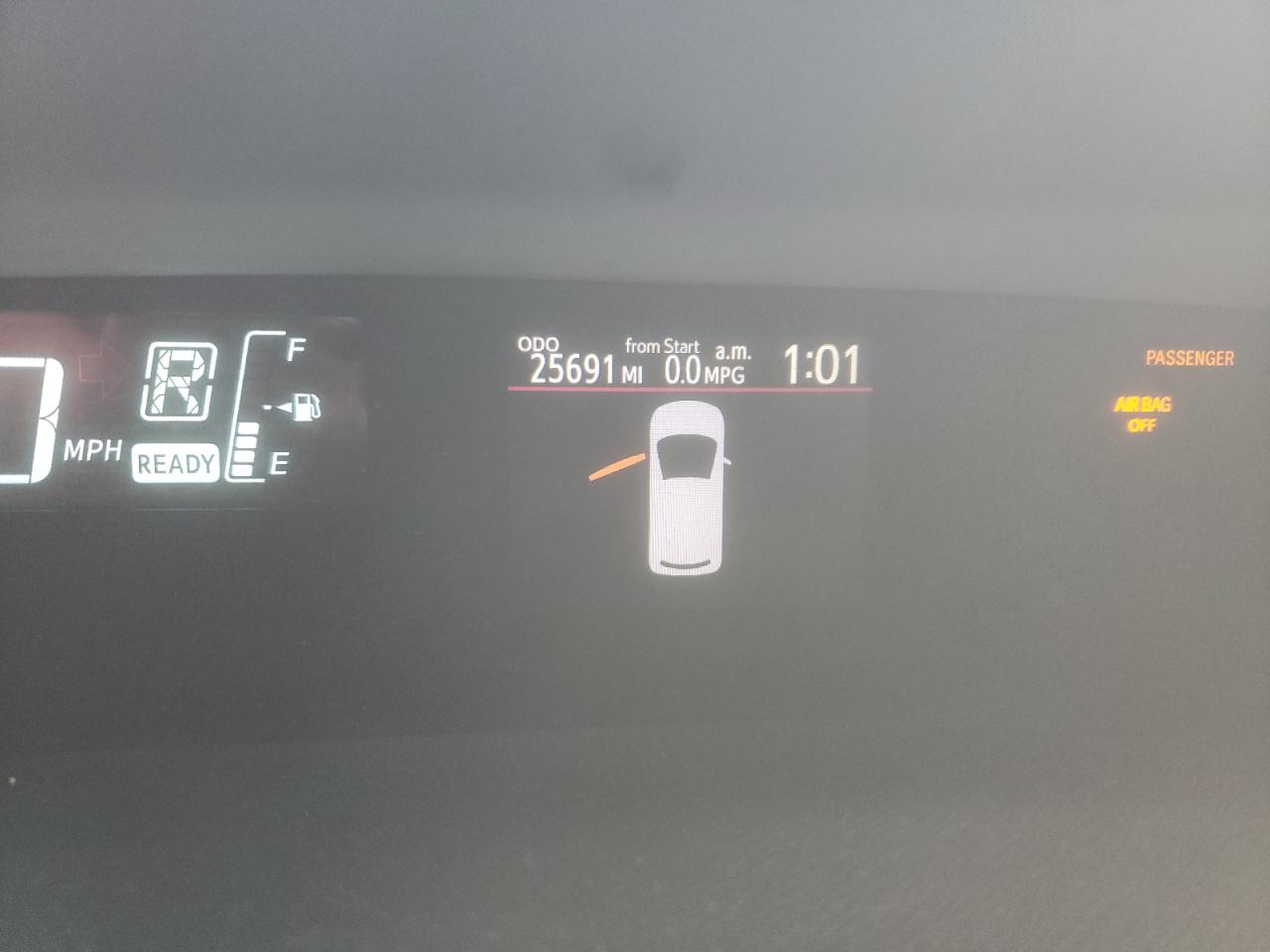 Photo 8 from auction – 2015 TOYOTA PRIUS C with VIN JTDKDTB37F1101724