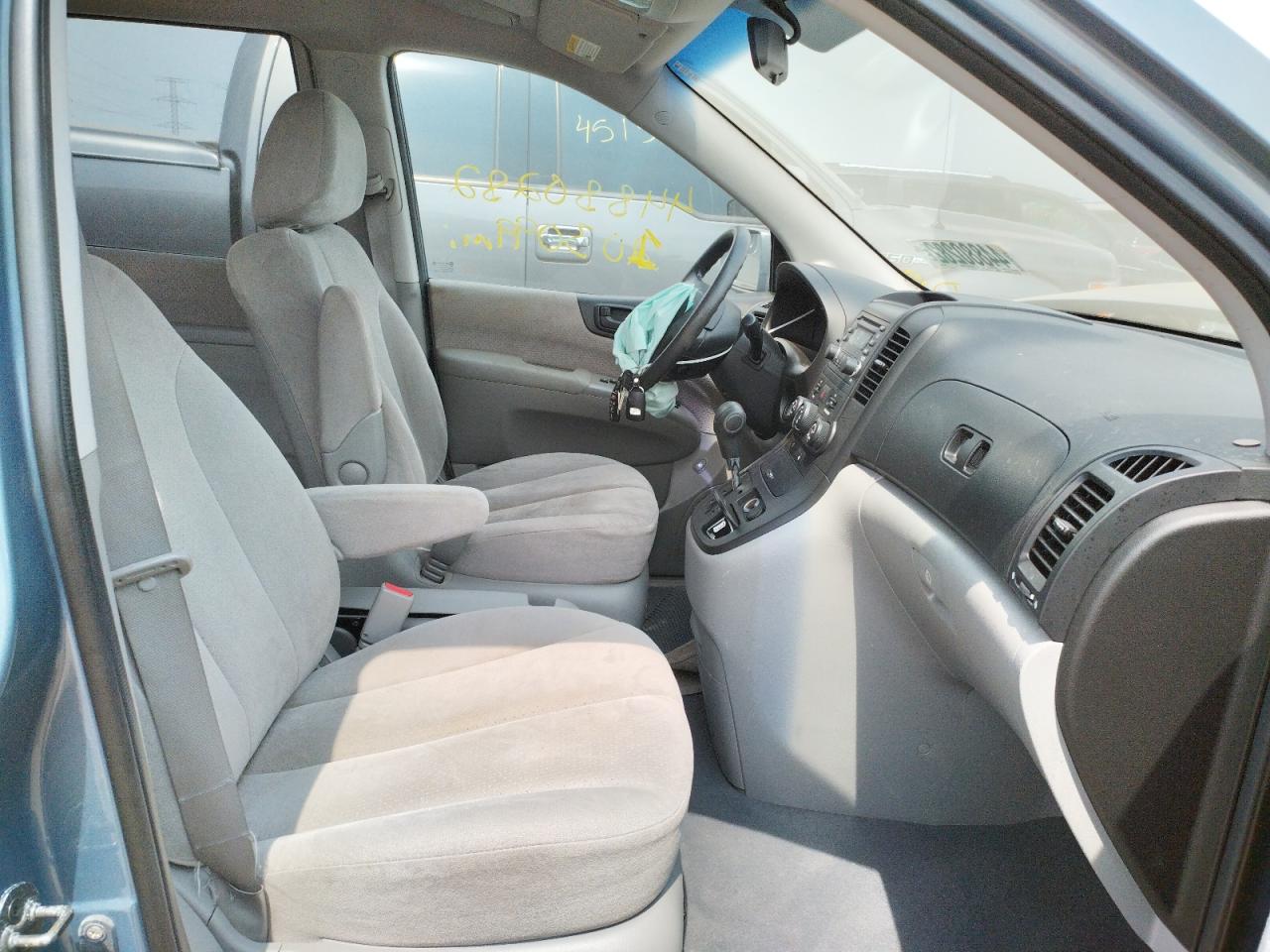 Photo 5 from auction – 2008 HYUNDAI ENTOURAGE with VIN KNDMC233786046265