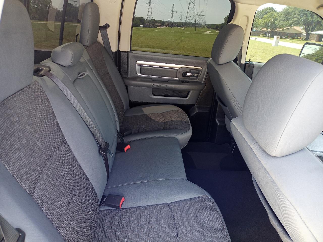 Photo 6 from auction – 2016 RAM 1500 SLT with VIN 1C6RR6LGXGS332784
