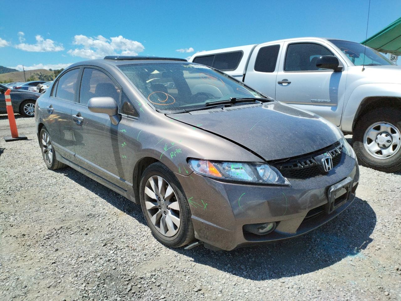 Photo 14 from auction – 2010 HONDA CIVIC EXL with VIN 19XFA1F94AE054154