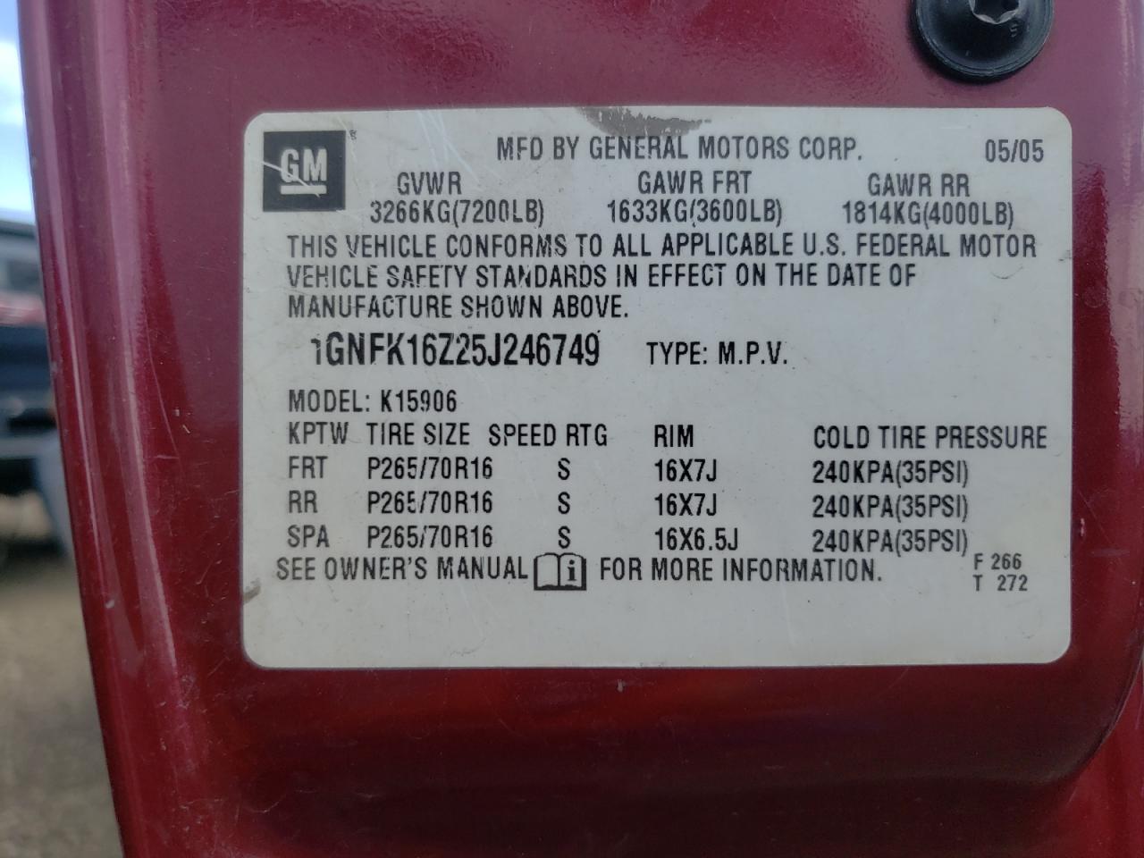 Photo 10 from auction – 2005 CHEVROLET SUBURBAN K with VIN 1GNFK16Z25J246749