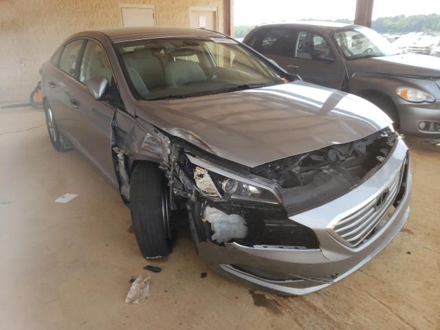HYUNDAI SONATA SE 2015 with VIN 5NPE24AF6FH139765 - Photo from auction