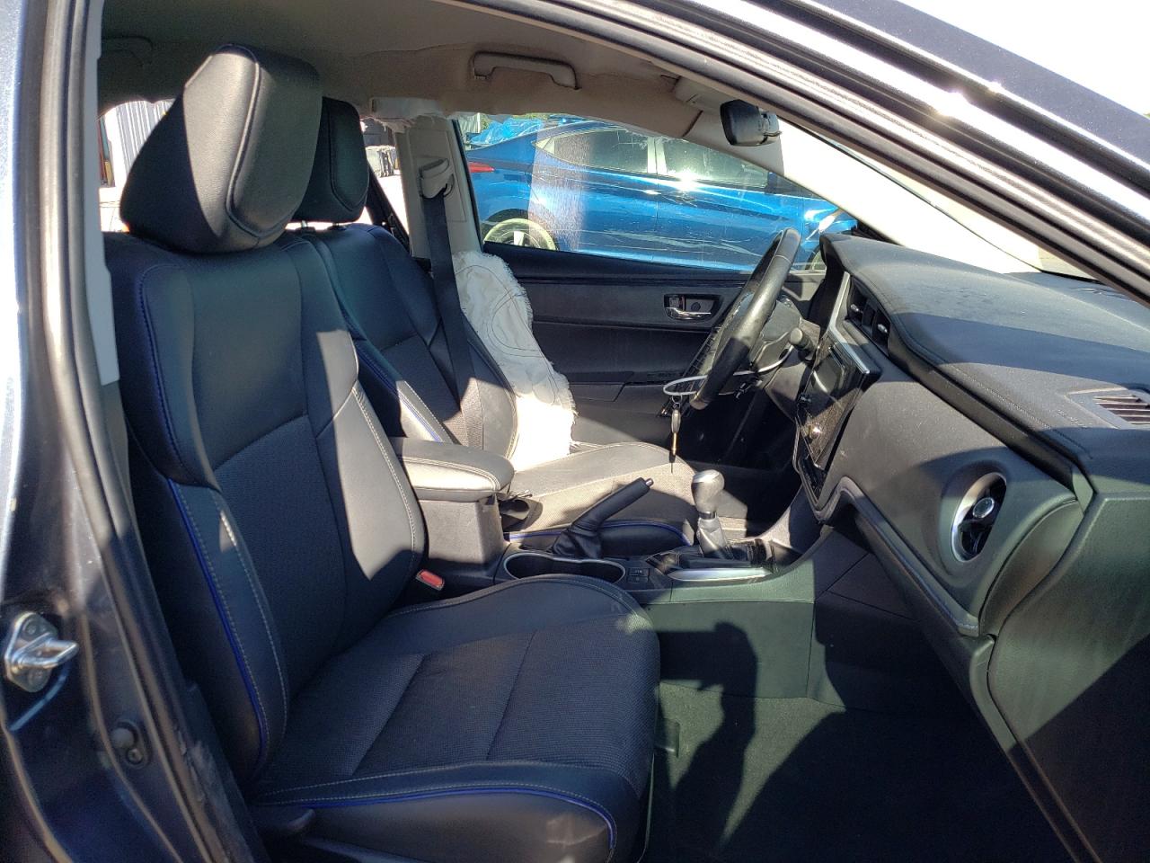 Photo 5 from auction – 2019 TOYOTA COROLLA L with VIN 2T1BURHE1KC206678