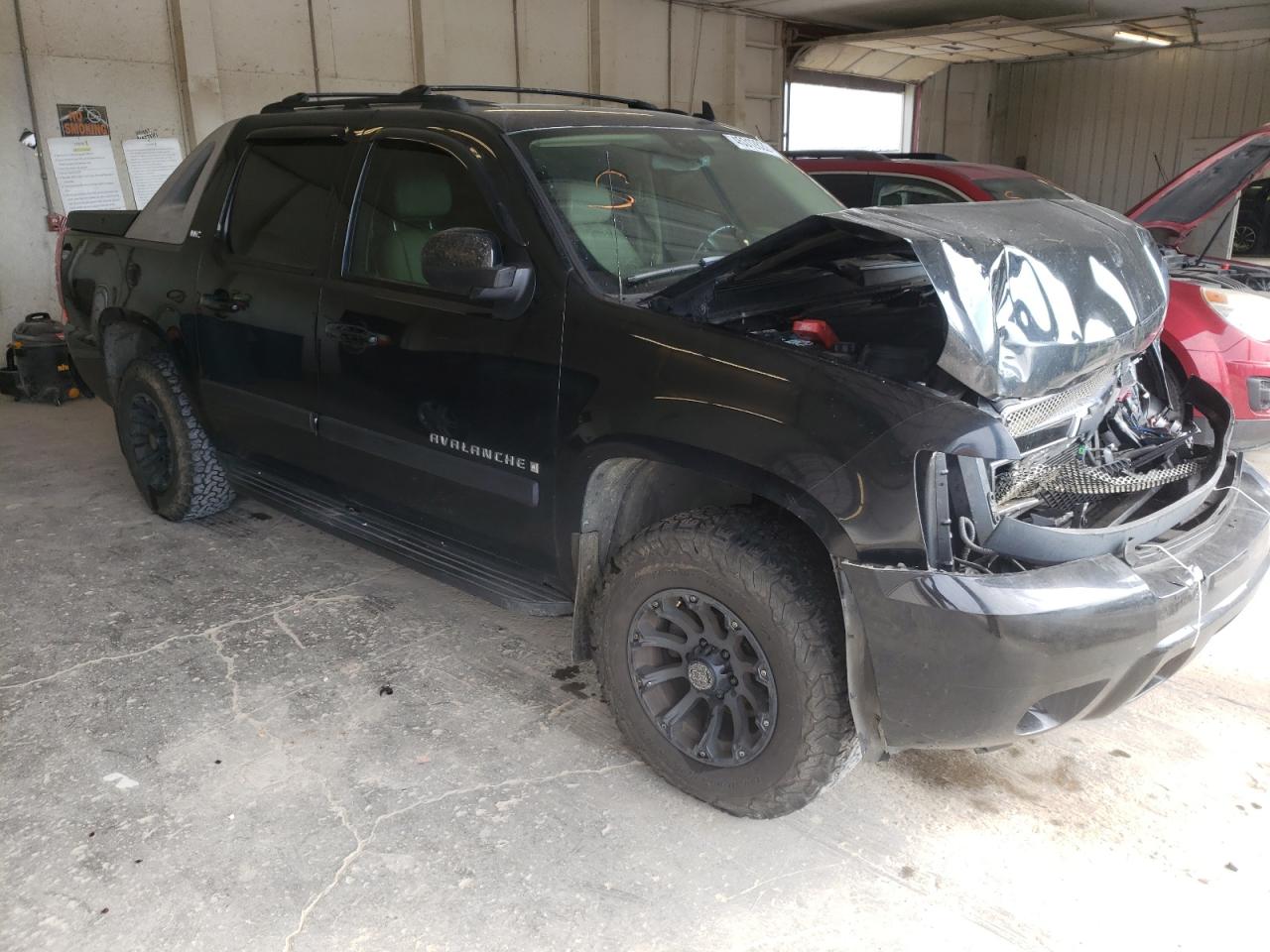 Фото 1 с аукциона – 2007 CHEVROLET AVALANCHE с VIN 3GNFK12387G136116