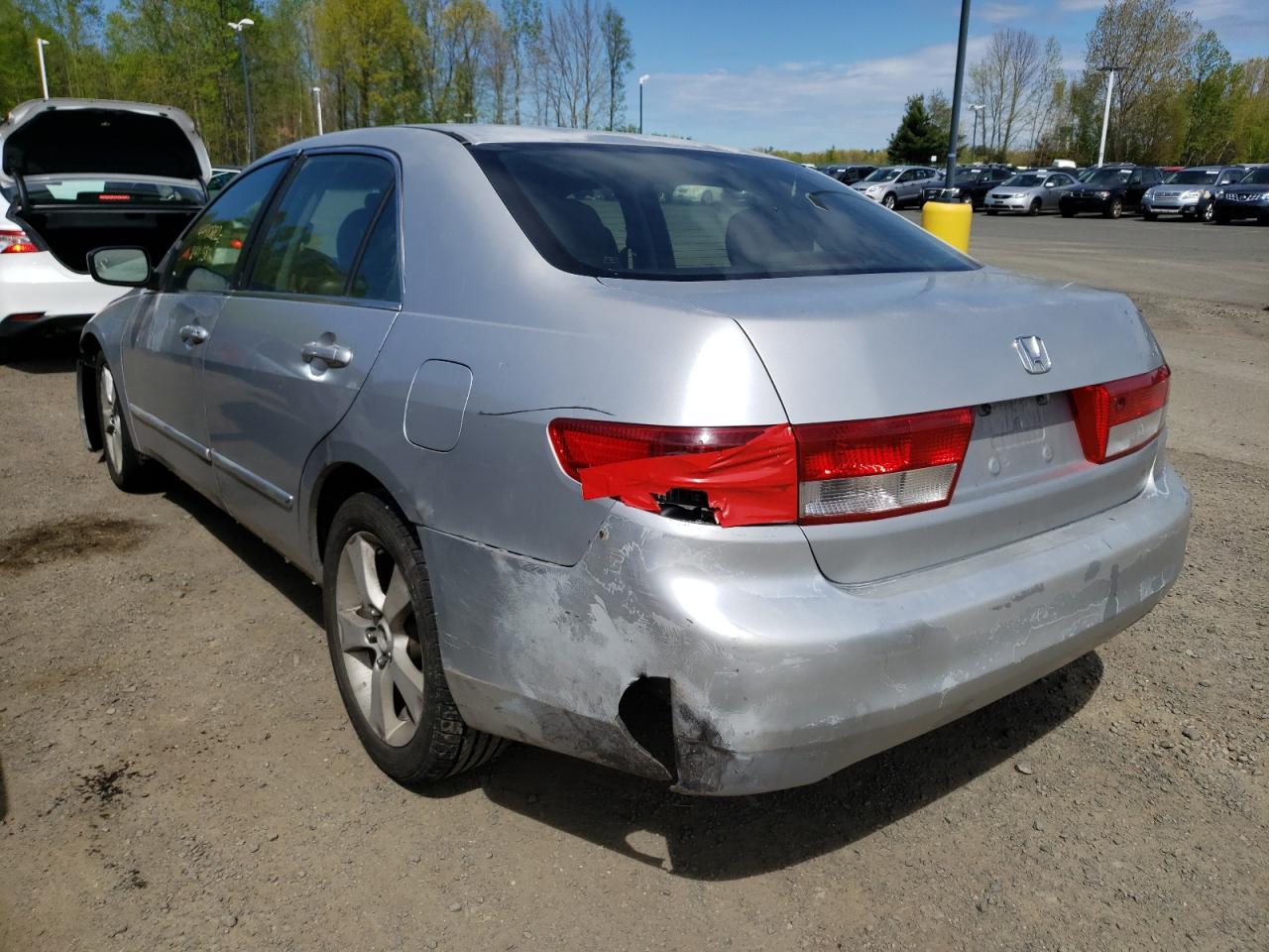 Photo 3 from auction – 2003 HONDA ACCORD EX with VIN JHMCM56743C082562