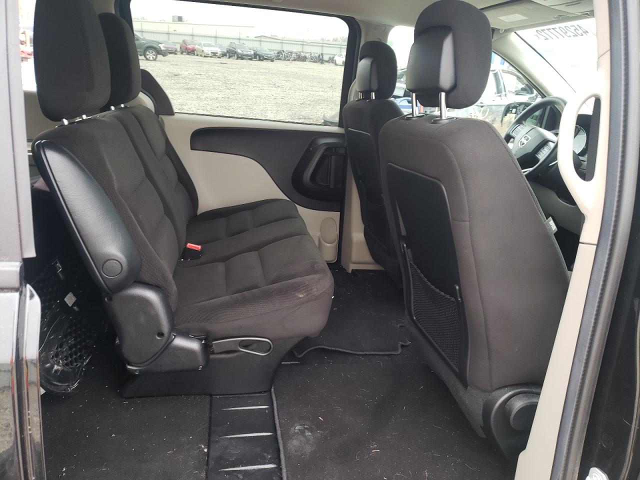 Photo 6 from auction – 2017 DODGE GRAND CARA with VIN 2C4RDGBG5HR701780