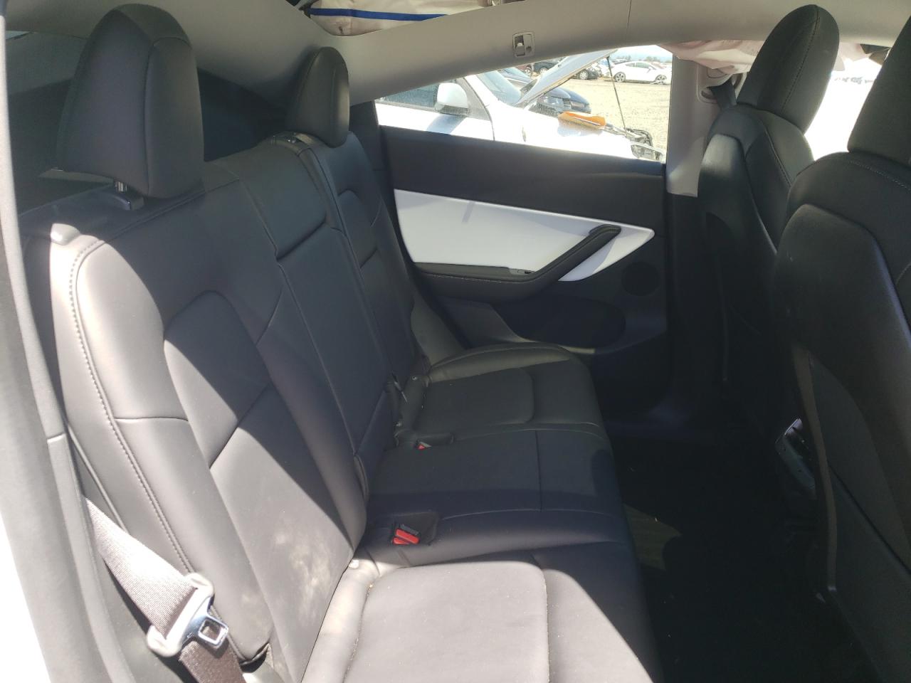 Foto 6 de la subasta – 2020 TESLA MODEL Y con VIN 5YJYGDEEXLF015489
