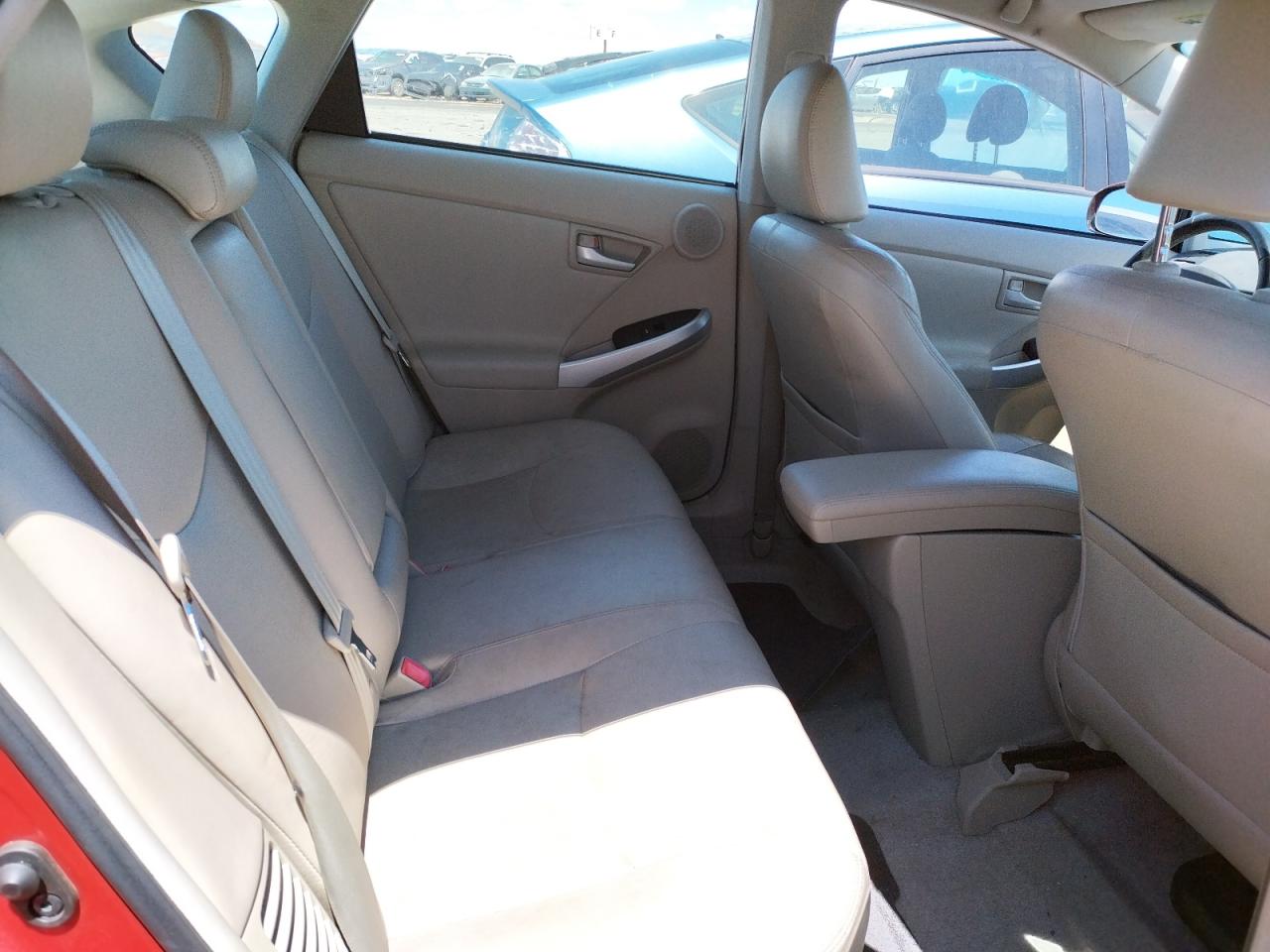 Photo 6 from auction – 2010 TOYOTA PRIUS with VIN JTDKN3DU2A0206432