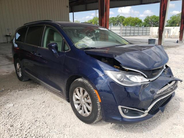 CHRYSLER PACIFICA T 2017 with VIN 2C4RC1BG1HR691832 - Photo from auction