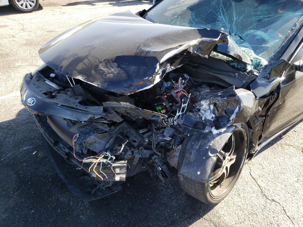 Photo 9 from auction – 2014 KIA OPTIMA LX with VIN 5XXGM4A79EG327380