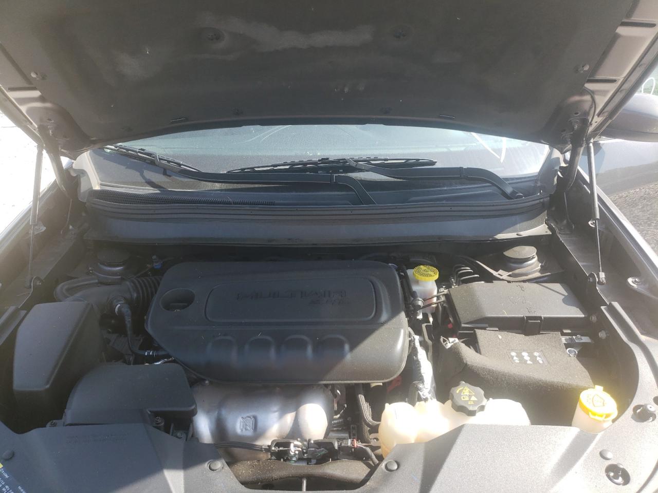 Photo 7 from auction – 2019 JEEP CHEROKEE L with VIN 1C4PJLLB8KD262791