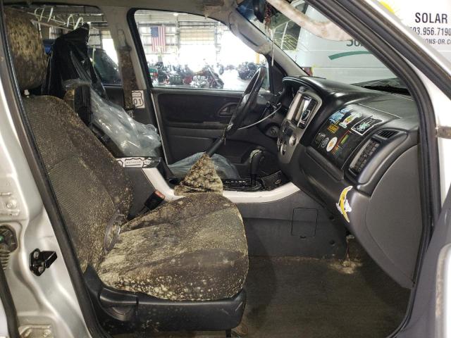 Photo 5 from auction – 2005 MAZDA TRIBUTE S with VIN 4F2YZ04195KM64914