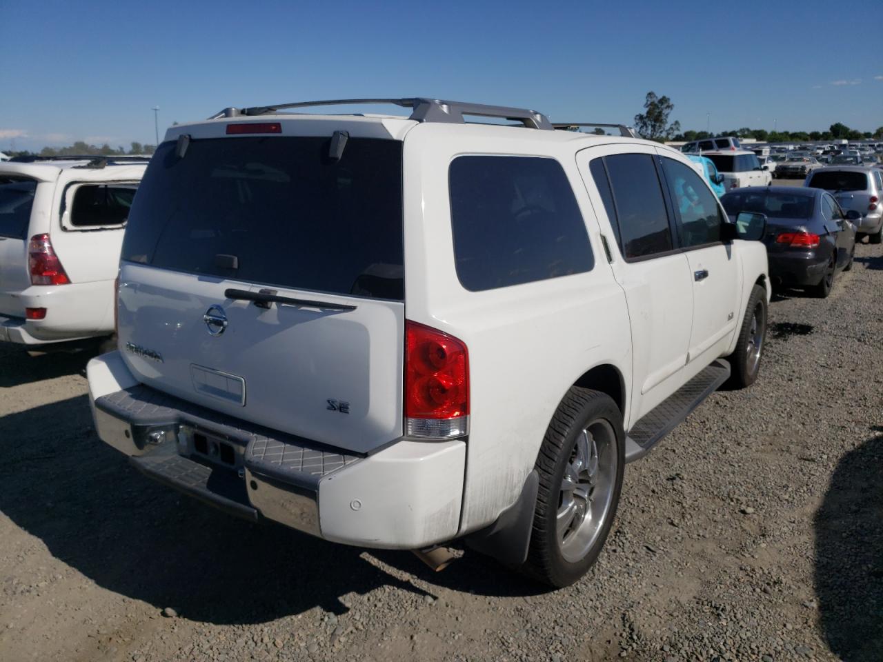 Photo 4 from auction – 2005 NISSAN ARMADA SE with VIN 5N1AA08A75N720156