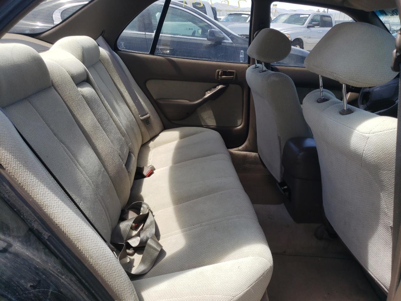 Photo 6 from auction – 1994 TOYOTA CAMRY LE with VIN 4T1SK12E9RU344817