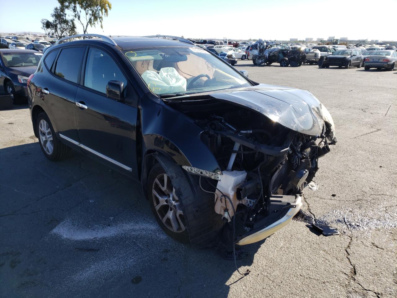 NISSAN ROGUE S 2012 with VIN JN8AS5MT8CW280319 - Photo from auction