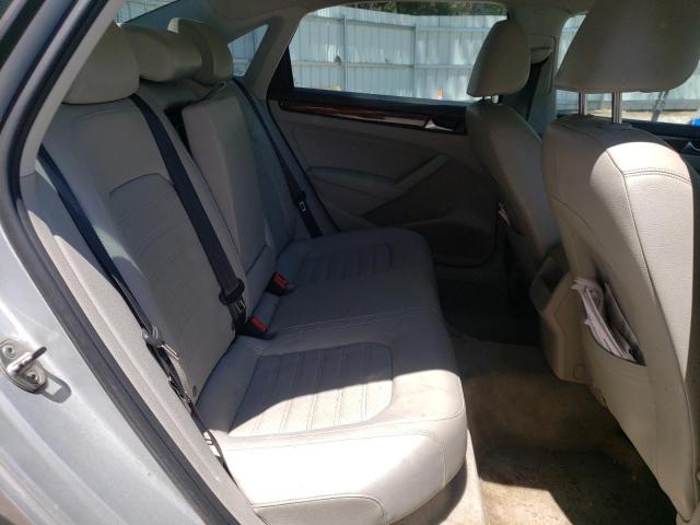 Photo 6 from auction – 2012 VOLKSWAGEN PASSAT SEL with VIN 1VWCP7A38CC103502