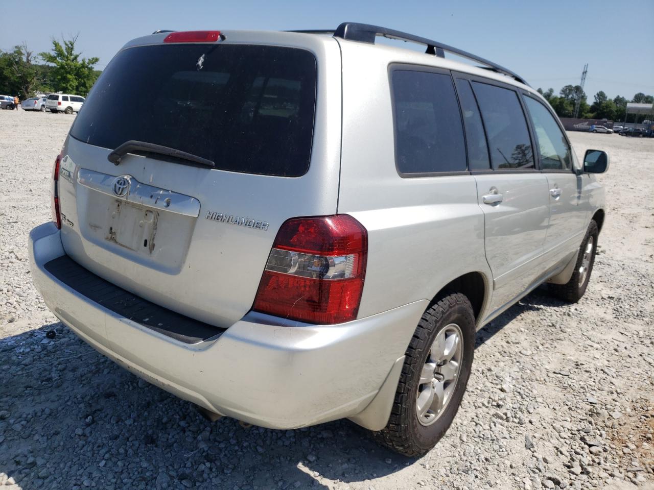 Photo 4 from auction – 2004 TOYOTA HIGHLANDER with VIN JTEEP21A340026937