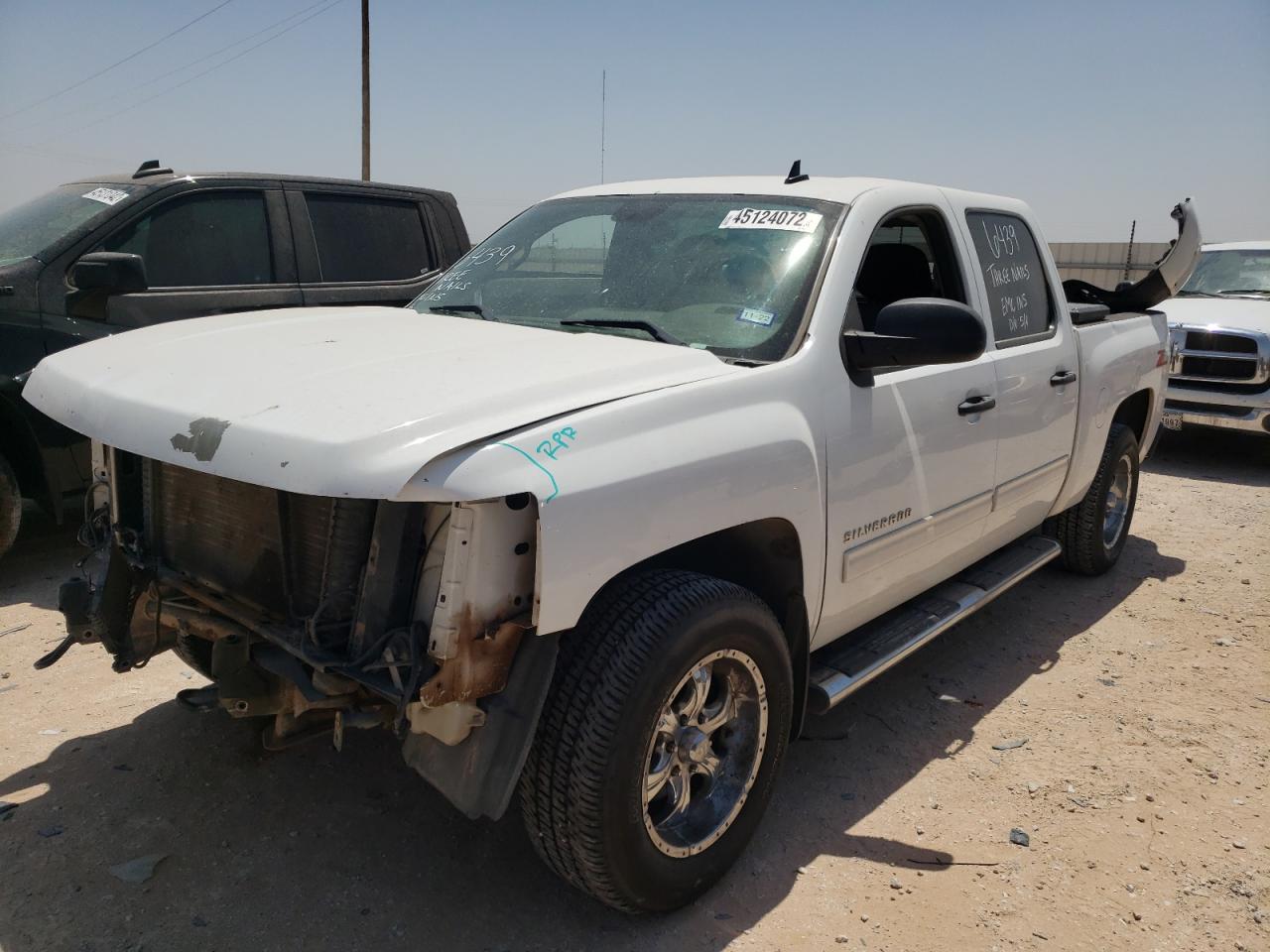 Photo 2 from auction – 2011 CHEVROLET SILVERADO with VIN 3GCPCSE03BG129097