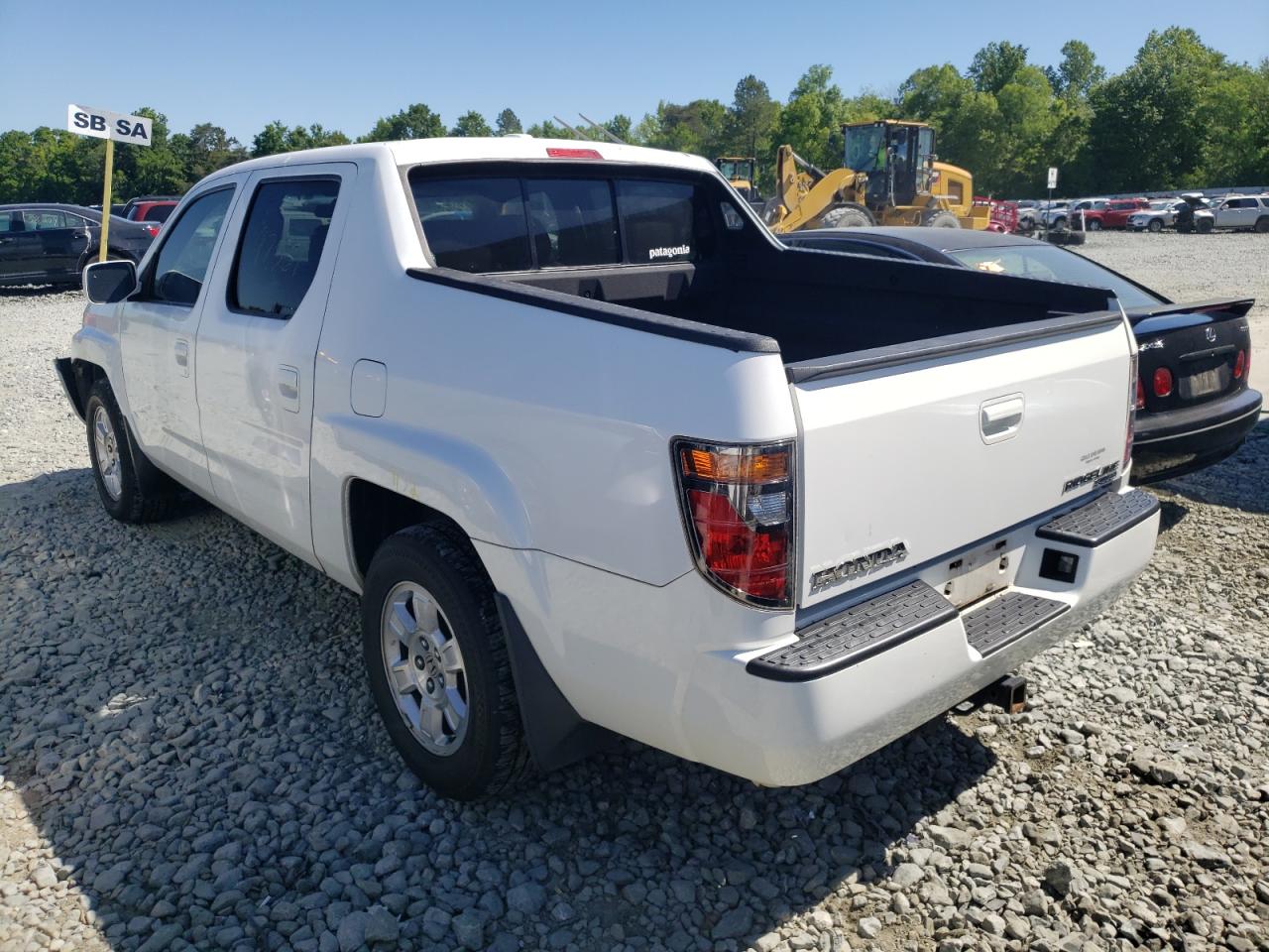 Photo 3 from auction – 2008 HONDA RIDGELINE with VIN 2HJYK16588H537384