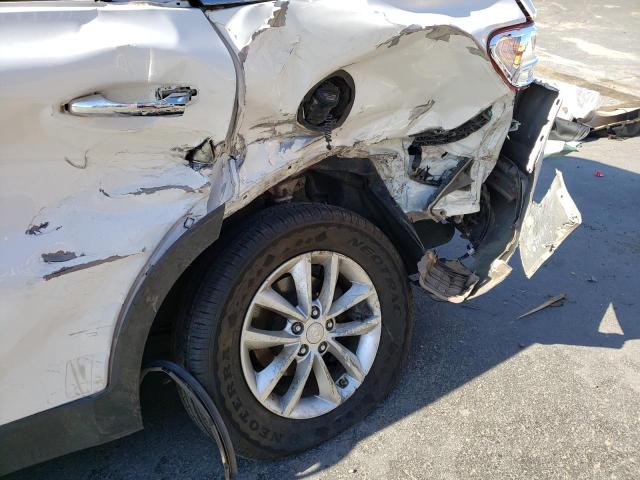 Photo 9 from auction – 2016 KIA SORENTO LX with VIN 5XYPGDA57GG111497