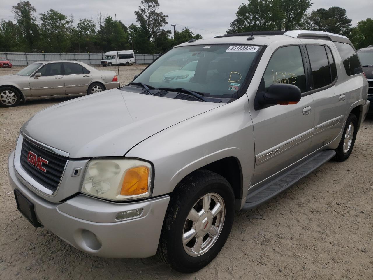 Photo 2 from auction – 2004 GMC ENVOY XUV with VIN 1GKET12S746197399