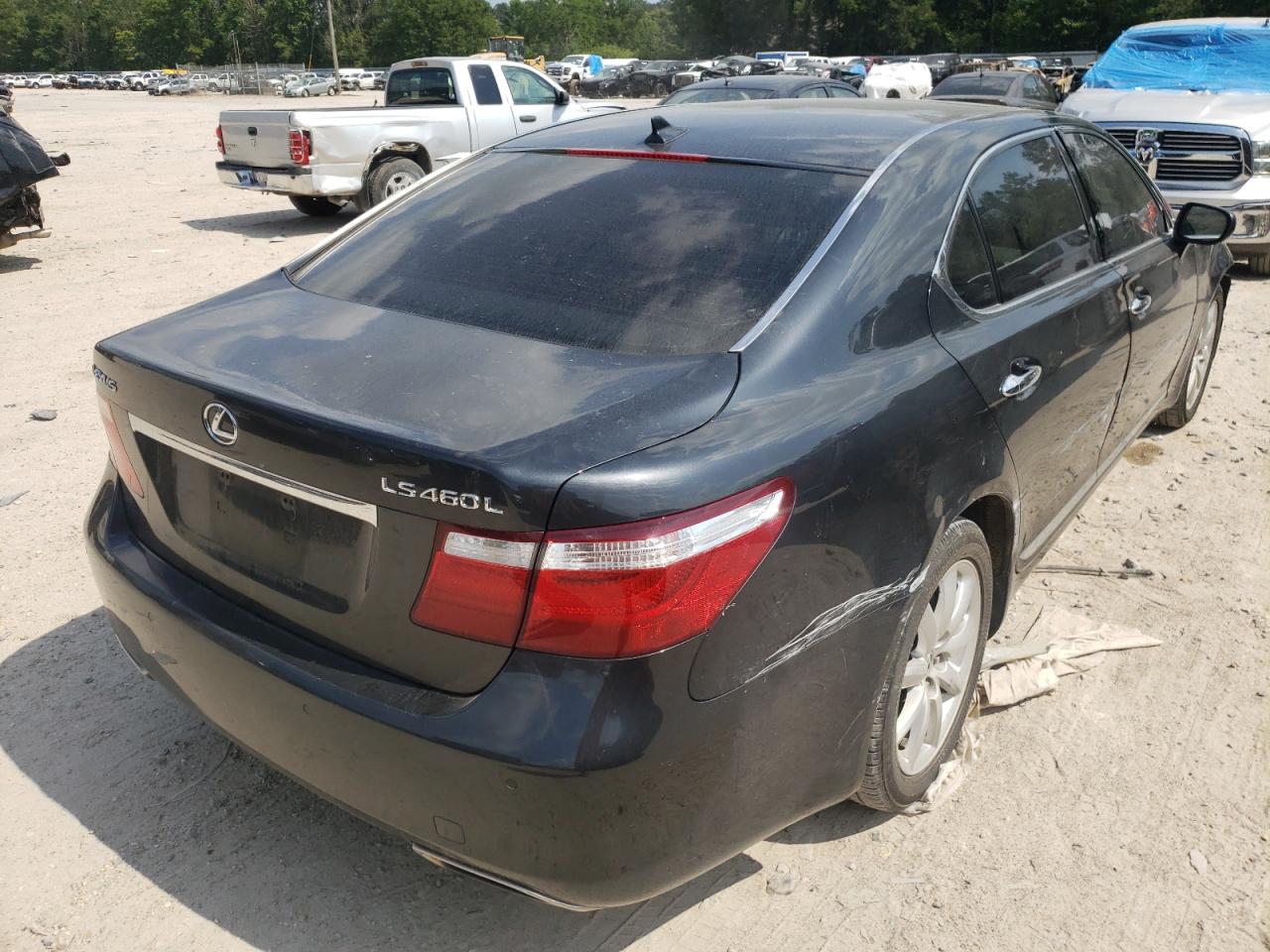 Photo 4 from auction – 2008 LEXUS LS 460L with VIN JTHGL46F985028773