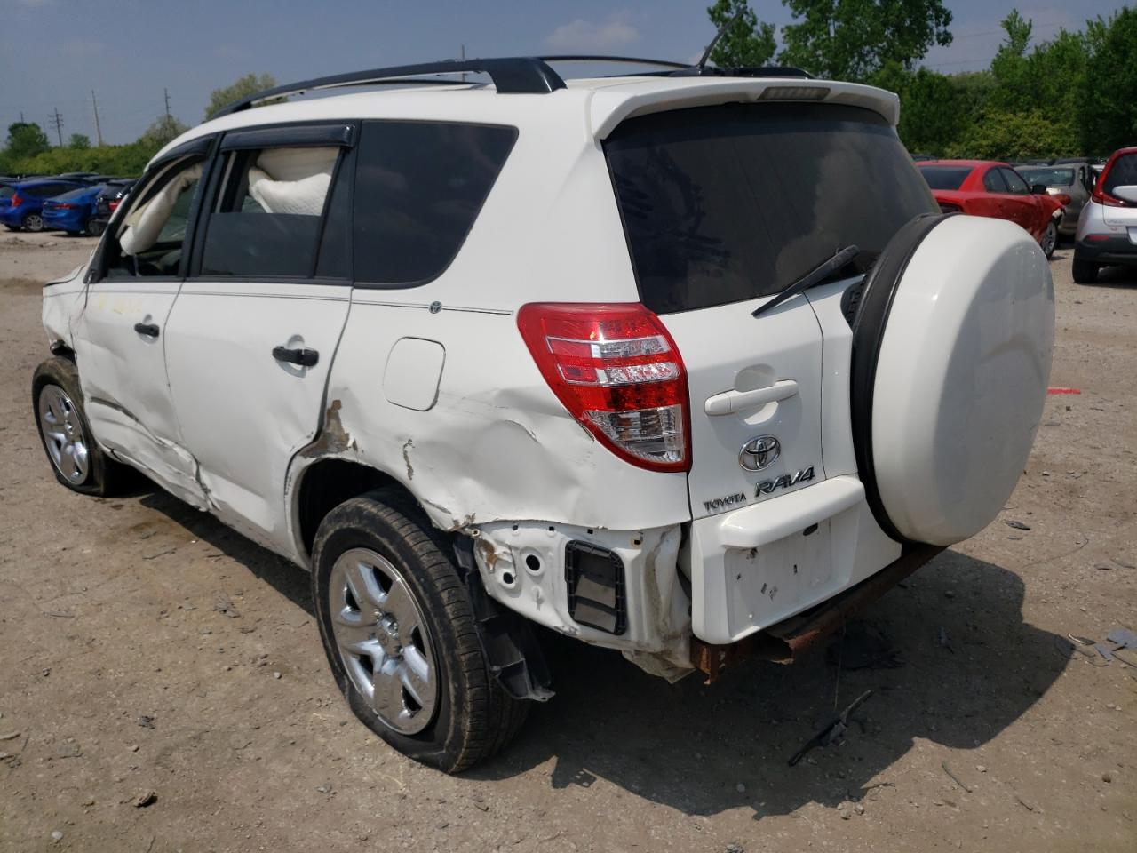Photo 3 from auction – 2009 TOYOTA RAV4 with VIN JTMBF33VX9D005647