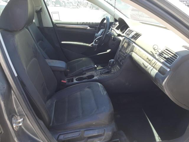 Photo 5 from auction – 2016 VOLKSWAGEN PASSAT SE with VIN 1VWBT7A32GC016868