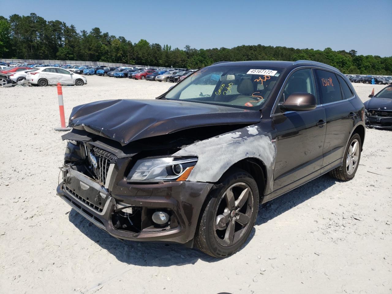 Photo 2 from auction – 2011 AUDI Q5 PREMIUM with VIN WA1DKAFPXBA014937