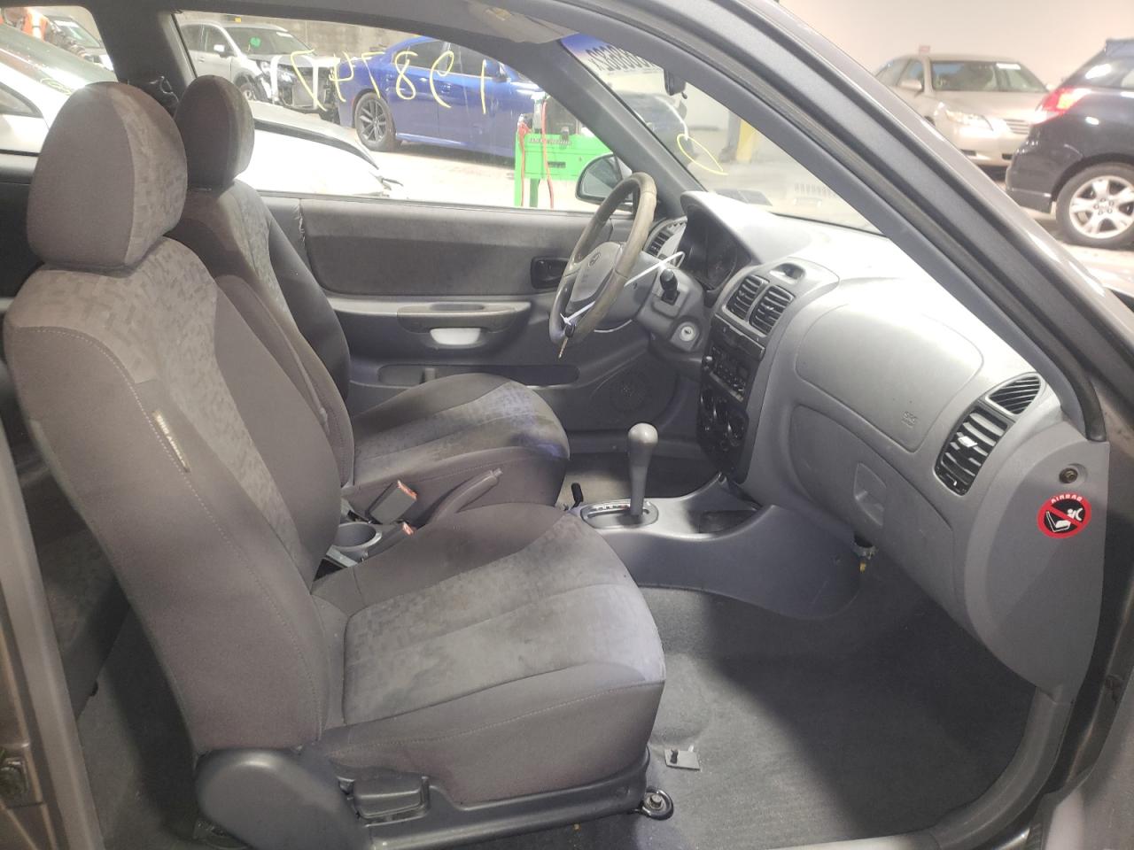 Photo 5 from auction – 2003 HYUNDAI ACCENT GL with VIN KMHCG35C83U259440