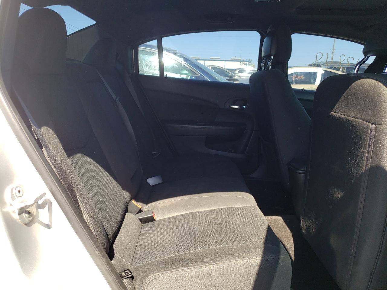 Photo 6 from auction – 2011 CHRYSLER 200 TOURIN with VIN 1C3BC1FB5BN527203
