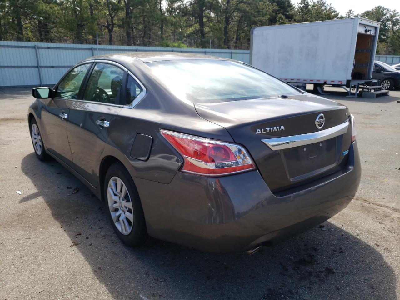Photo 3 from auction – 2013 NISSAN ALTIMA with VIN 1N4AL3AP4DC116059