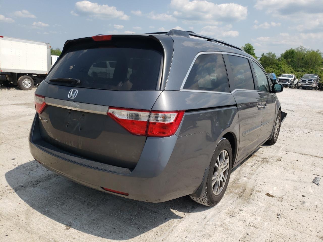 Photo 4 from auction – 2011 HONDA ODYSSEY EX with VIN 5FNRL5H69BB073456